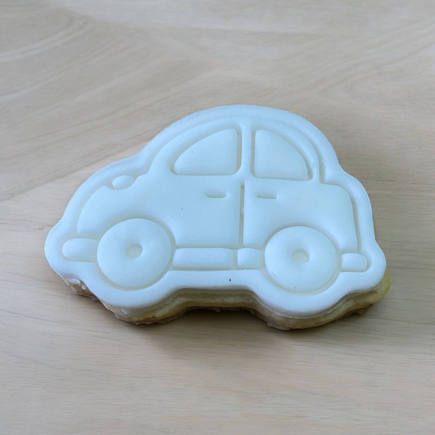 Car Paint Your Own Cookie – car-shaped iced biscuit with edible paint palette and brush, fun and creative kids’ baking activity or transport-themed party treat.