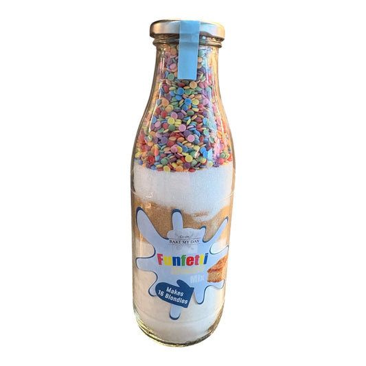 Funfetti Blondie Baking Mix Bottle - 750ml. Makes 16 Blondie Slices