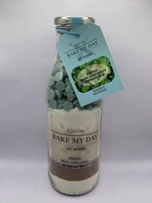 Mint Chocolate Brownie Baking Mix Bottle – bake-at-home jar kit UK with pre-measured ingredients to make 12 soft, fudgy homemade Mint Chocolate brownies in a 9” x 9” tray