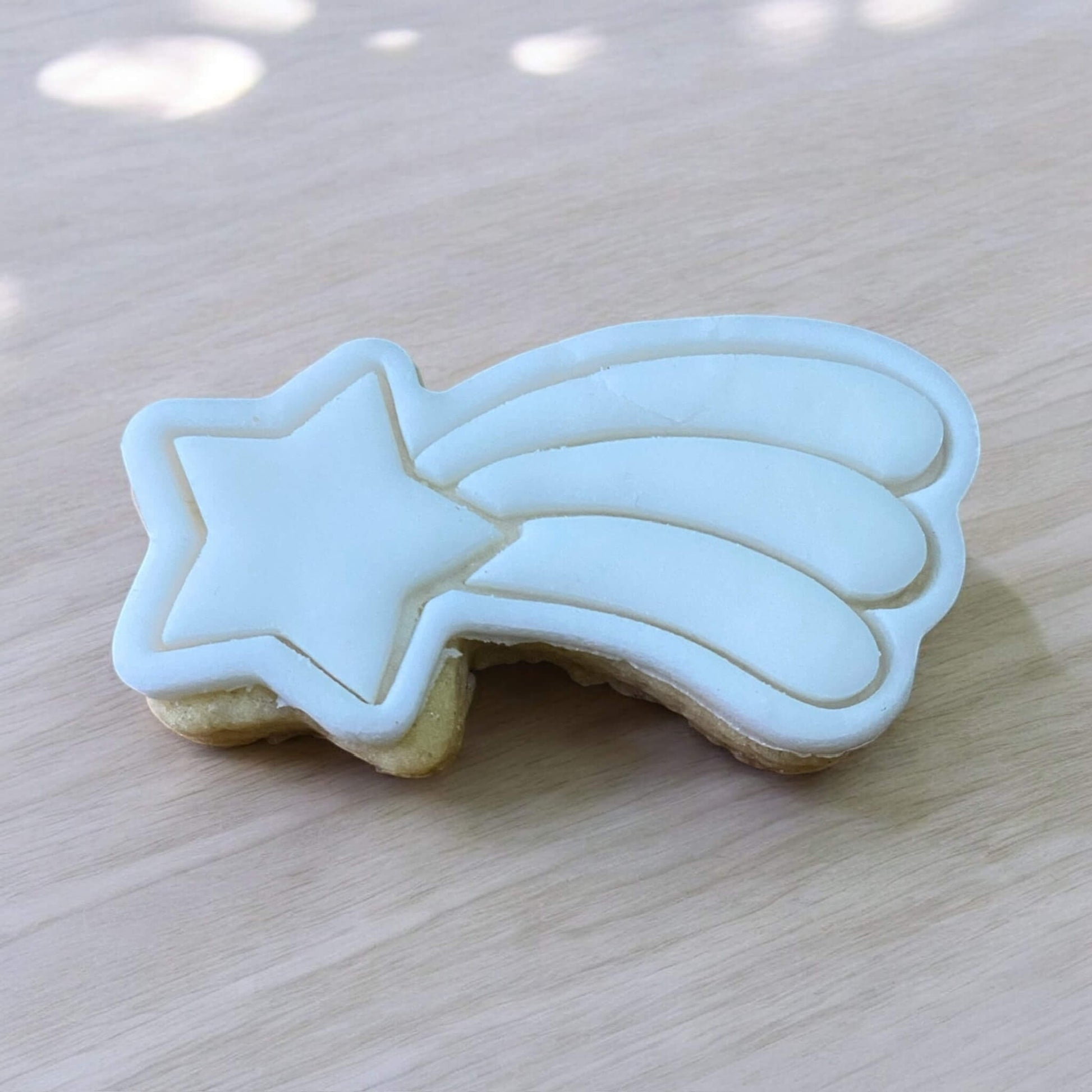 Shooting Star Paint Your Own Cookie – star-shaped iced biscuit with edible paint palette and brush, magical and fun kids’ baking activity or party treat.